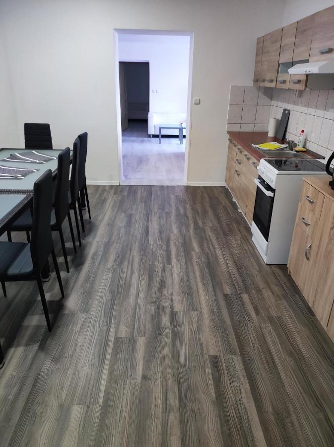 Apartmany Havlickova 423 Česká Lípa Buitenkant foto